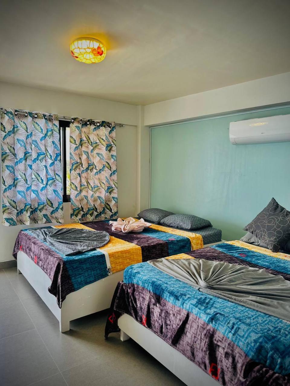 Playa Blanca Beach Resort (Adults Only) Puerto Galera Exterior foto